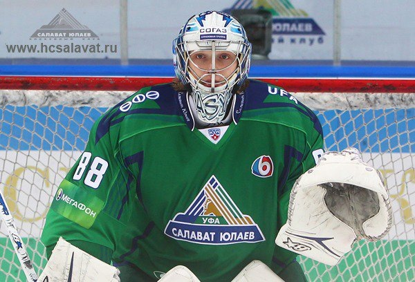 А еще в этой форме блистал Андрей Василевский