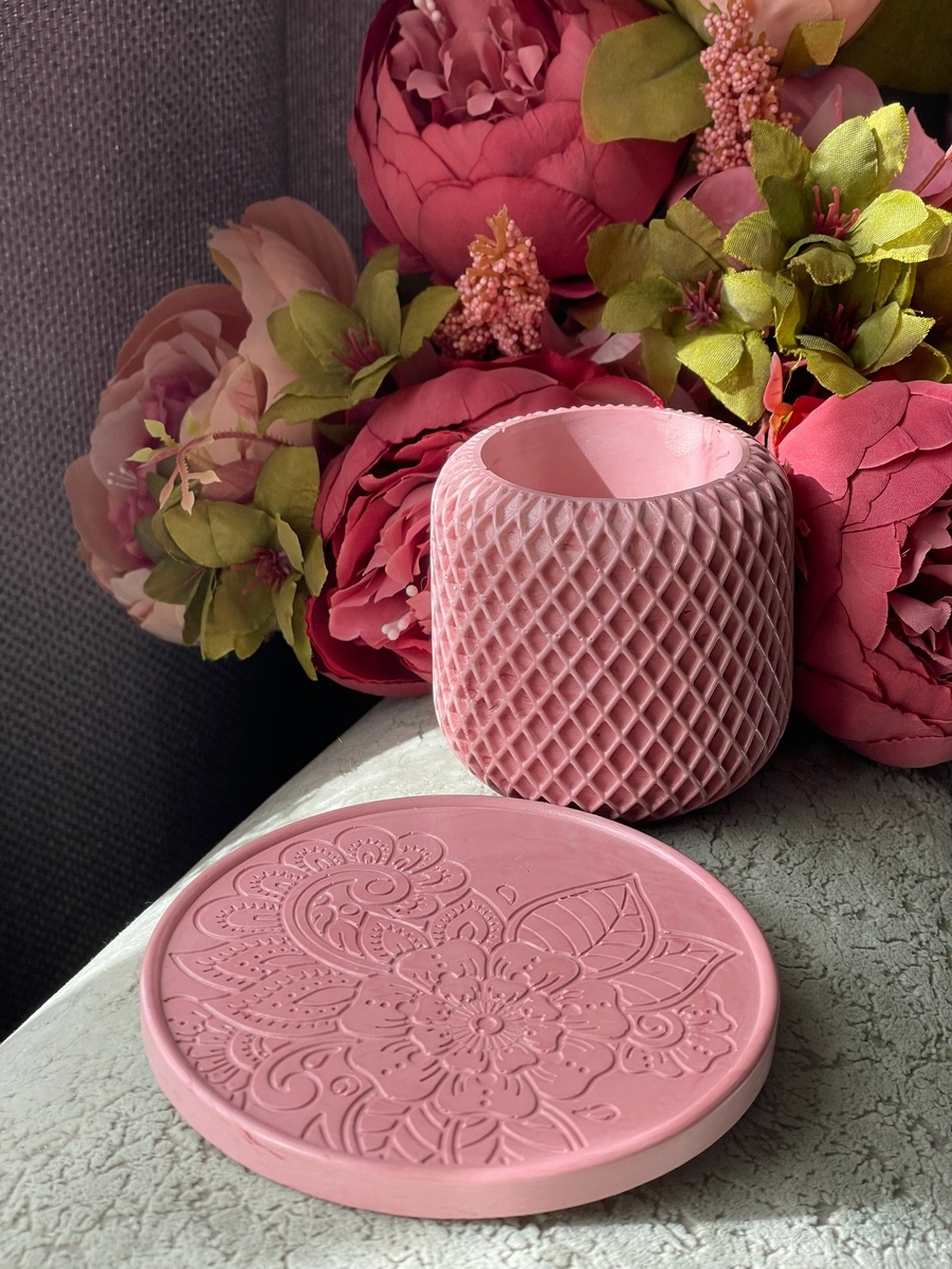 Изделия из гипса