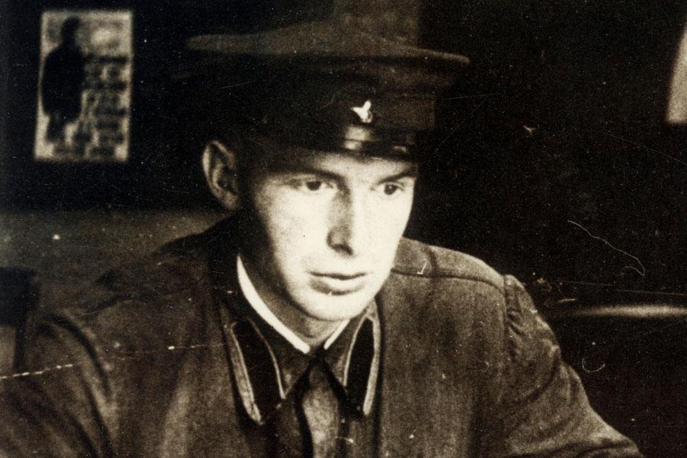 Илья Лапшин. 1940 год.