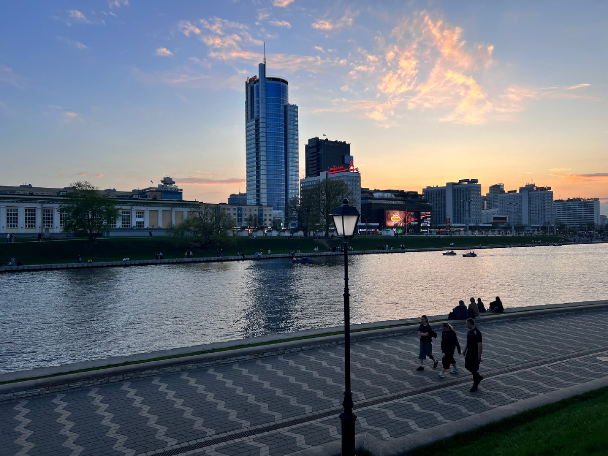 Набережная Свислочи, Троицкое предместье, Минск