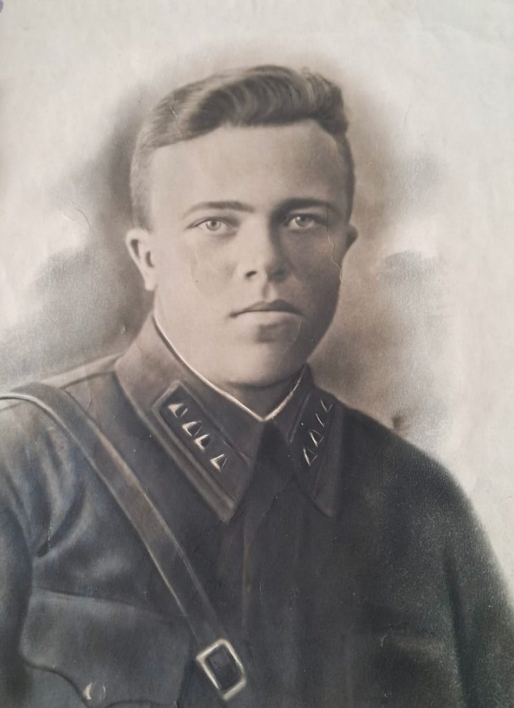 Александр Иванович Песков. Фото из личного архива Екатерины Литвиновой  📷
