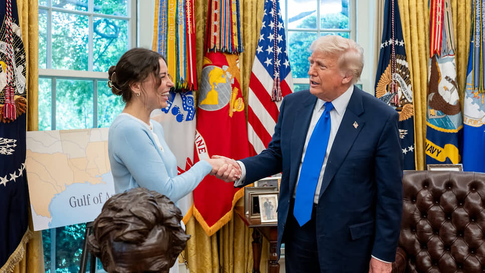 Ксения Карелина и Дональд Трамп.📷Фото: пресс-служба Белого дома в X