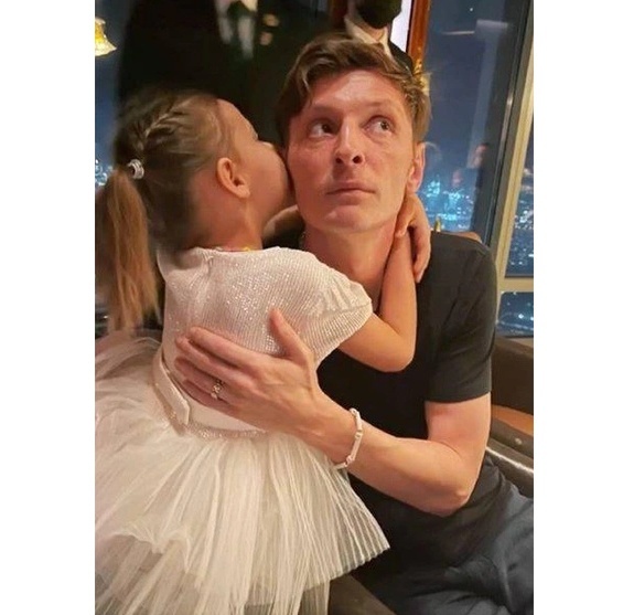 Павел Воля с дочерью Софией.