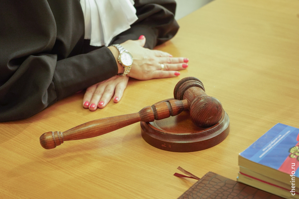    Гражданское дело по иску 56-летнего местного жителя к крупному промпредприятию рассматривалось в городском суде.