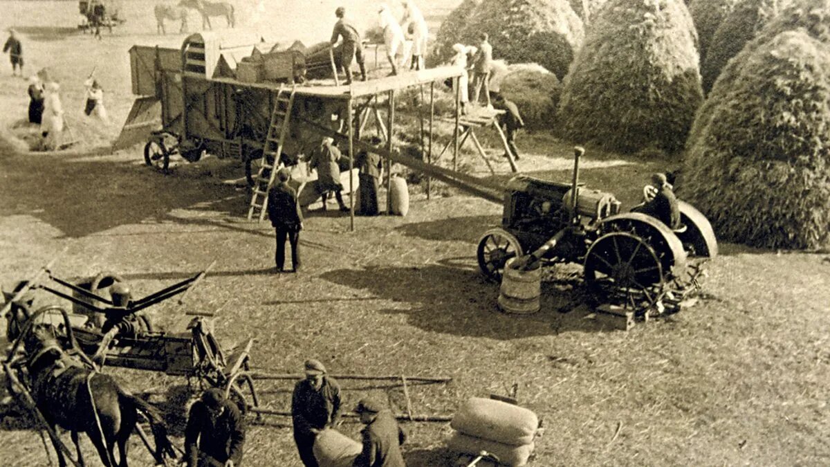 Советские колхозники в 30-е годы