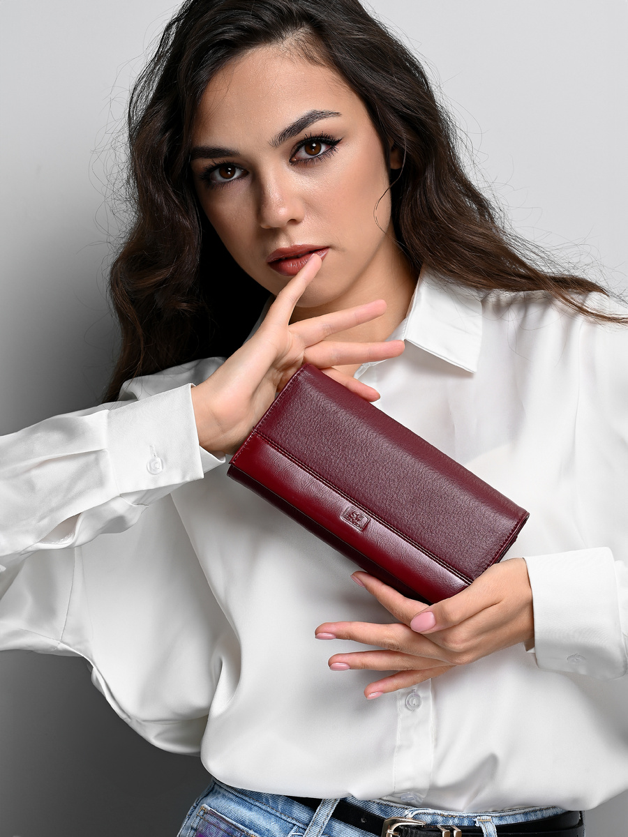 Кошелек женский кожаный в бордовом цвете G.Mokini артикул: 228373664