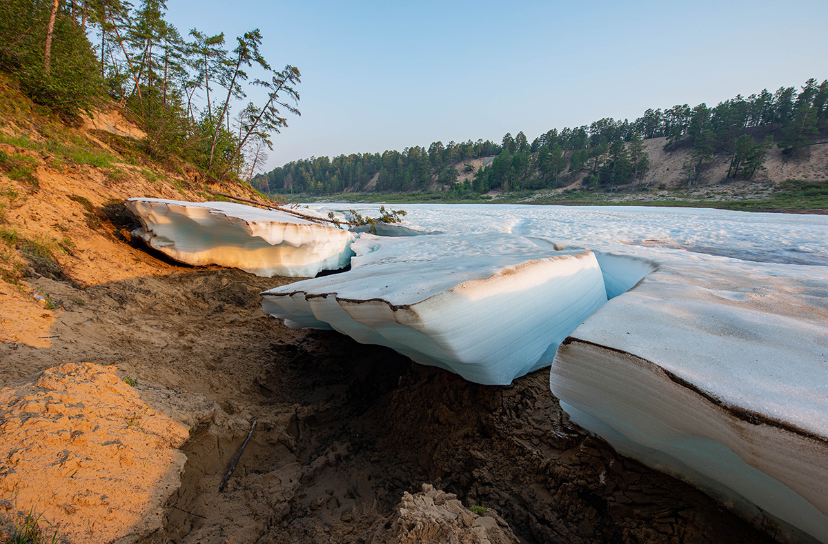 Мерзлота на поверхности, фото с https://moya-planeta.ru/
