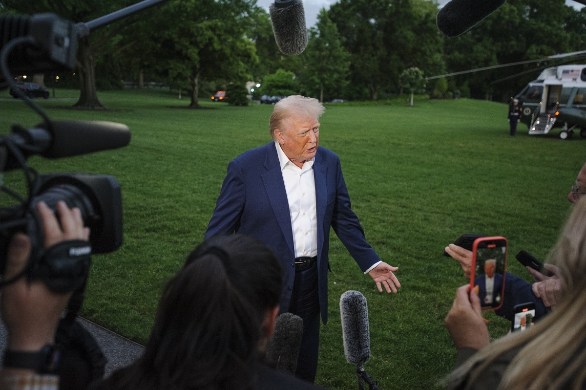    Дональд Трамп может представить соглашение избирателям как большое достижение своих 100 дней