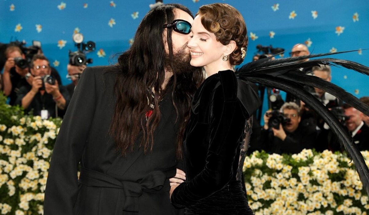     Беременная Рианна, дебют Камалы Харрис и ASAP Rocky: самые сенсационные моменты Met Gala 2025