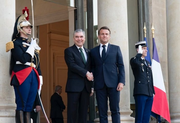 Встреча Председателя Халк Маслахаты Туркменистана Гурбангулы Бердымухамедова с Президентом Франции Эммануэлем Макроном, 5 мая. 2025 г., Париж, Франция (Фото: соцсети Эммануэля Макрона)