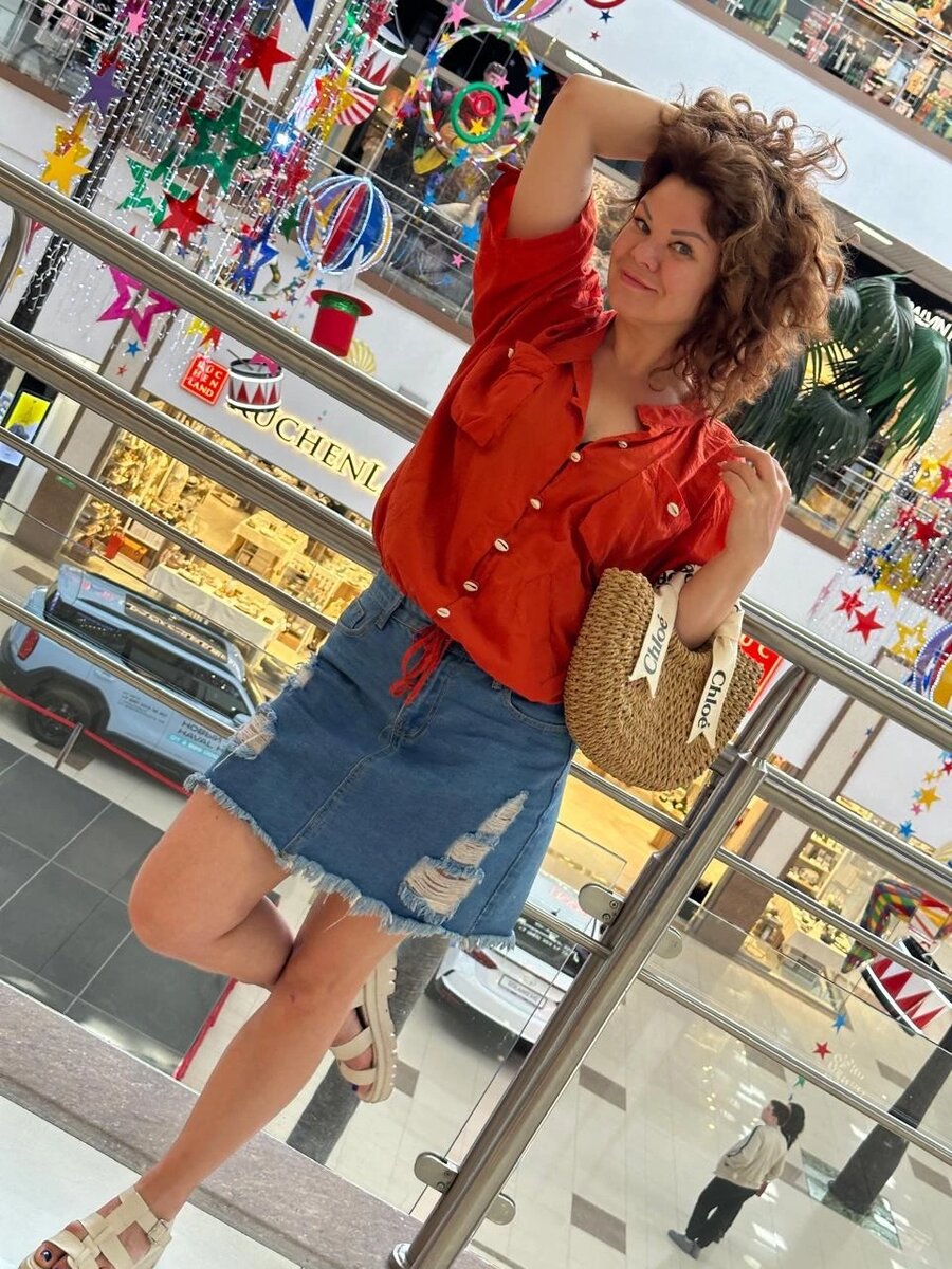 Тестирую и пытаюсь выявить у своей целевой аудитории, что именно они хотят купить и за сколько.