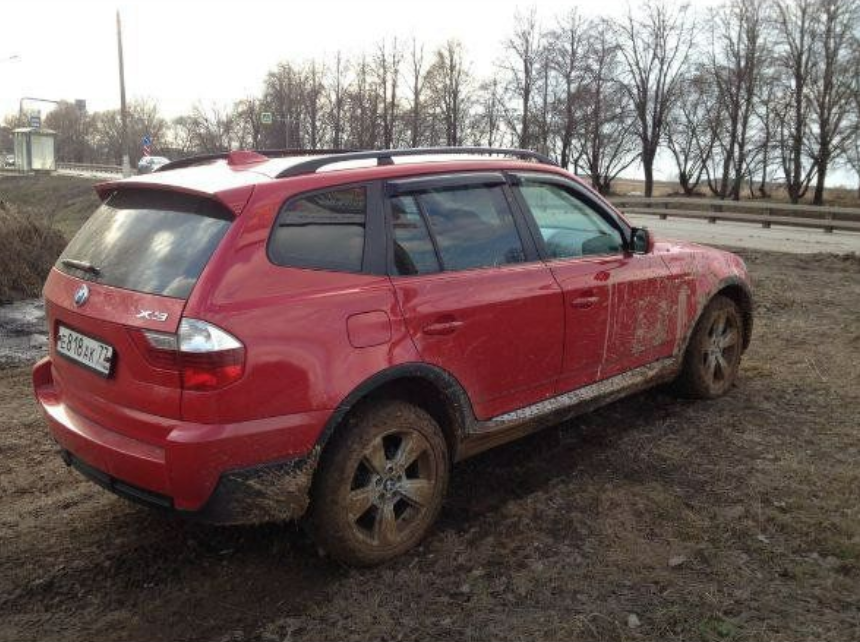 Это та самая BMW X3 2008 года.