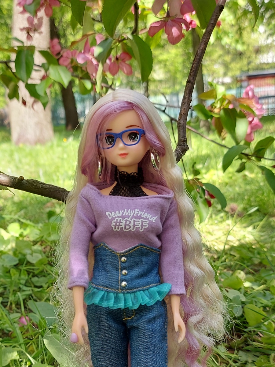 Юи-Юи на прогулке. Фото автора