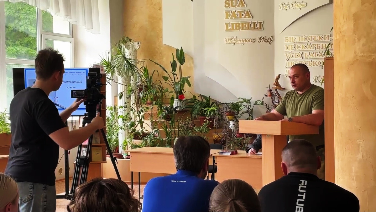    Военкоры из Югры встретились с коллегами и руководством RUTUBE в Луганске