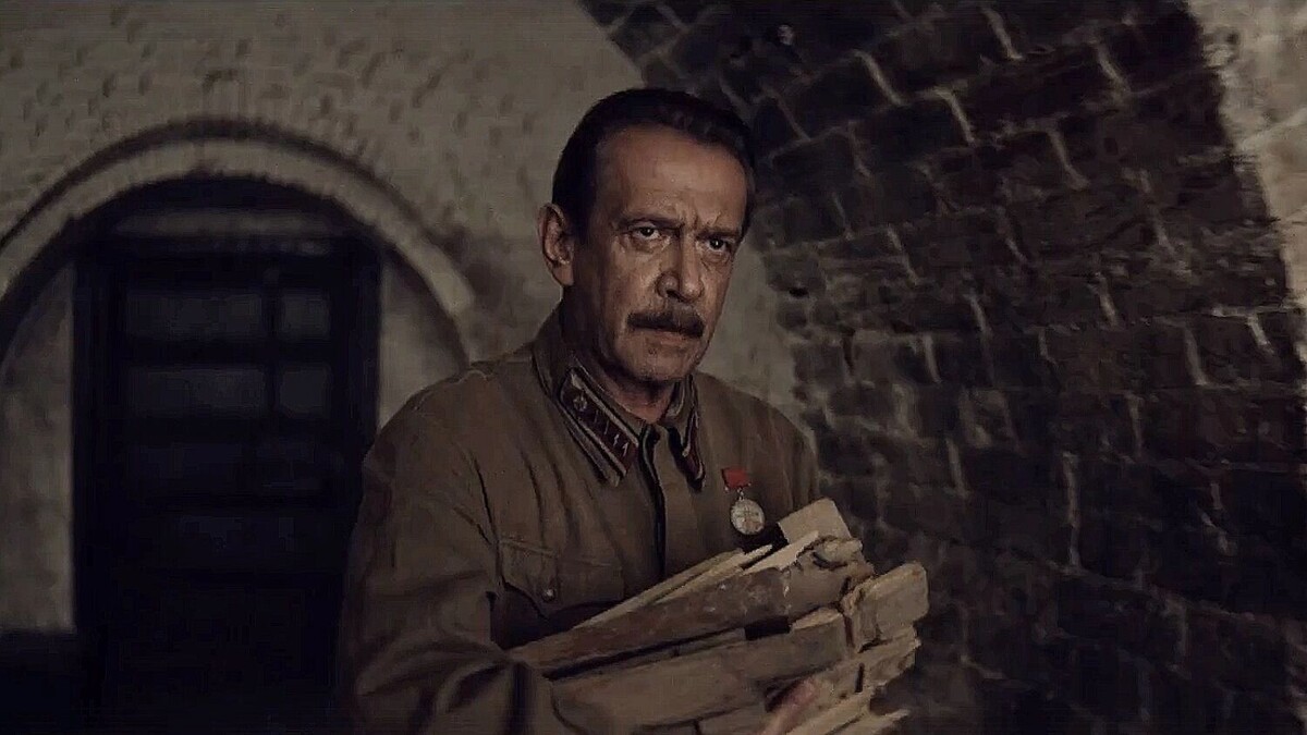 В списках не значился (2025) 