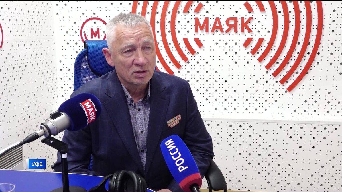    Внучатый племянник генерала Шаймуратова Марат Гадельшин стал гостем программы «В рабочий полдень»