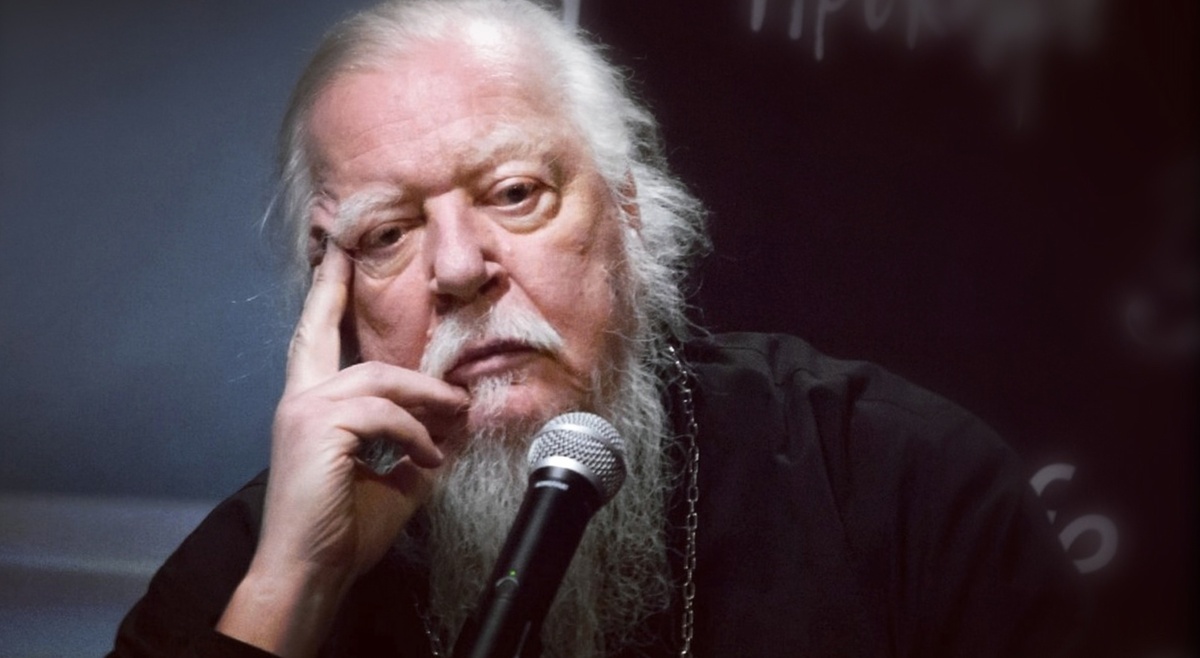 Димитрий Смирнов (07.03.1951 — 21.10.2020 гг.) — протоиерей, церковный и общественный деятель.