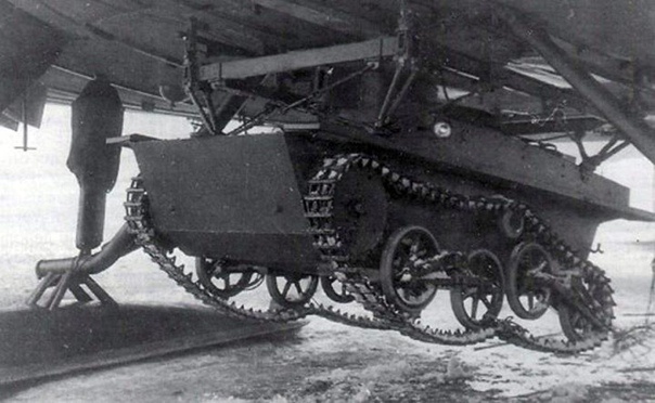 Предположительно фото прототипов танка. 