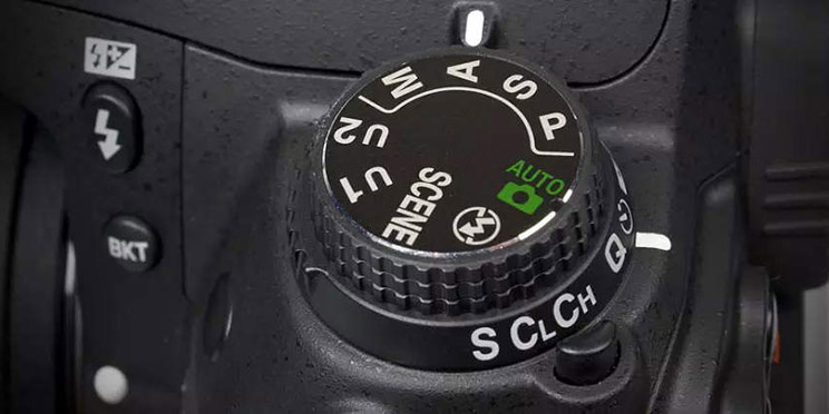 Диск выбора режимов / Фото: ephotozine.com