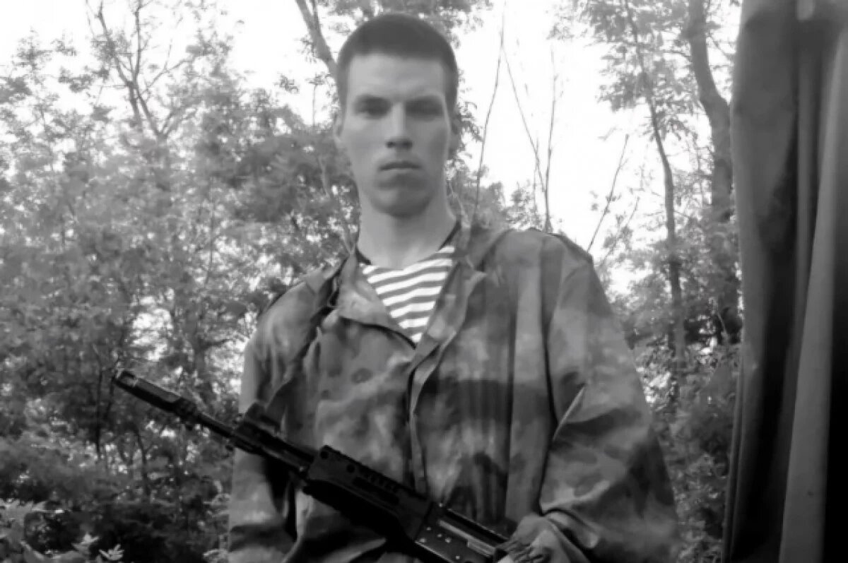    Льву Журавлёву было 26 лет.