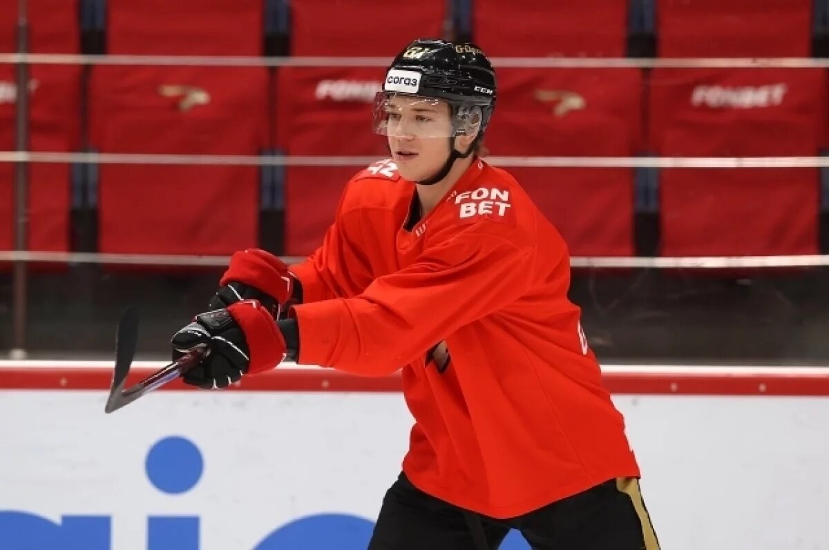    Воспитанник омского «Авангарда» Арсений Грицюк подписал контракт в НХЛ