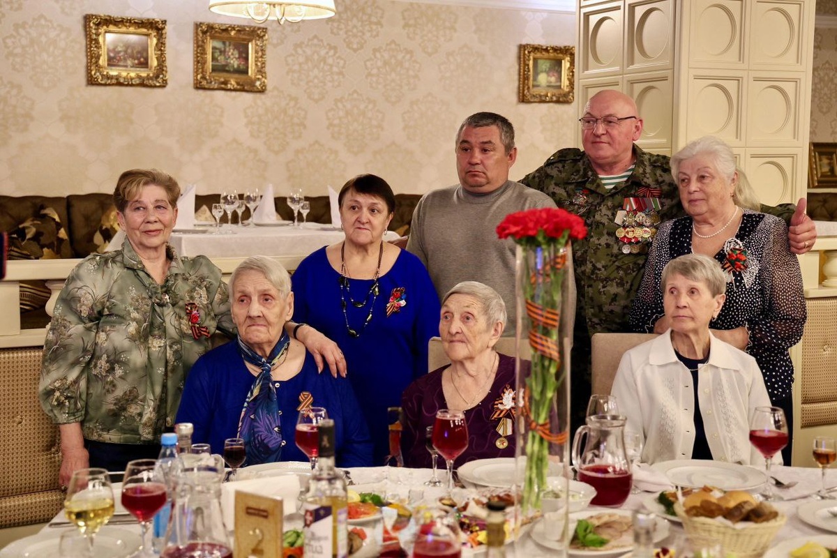    В преддверии Дня Победы прошел в Нягани торжественный прием для ветеранов Великой Отечественной