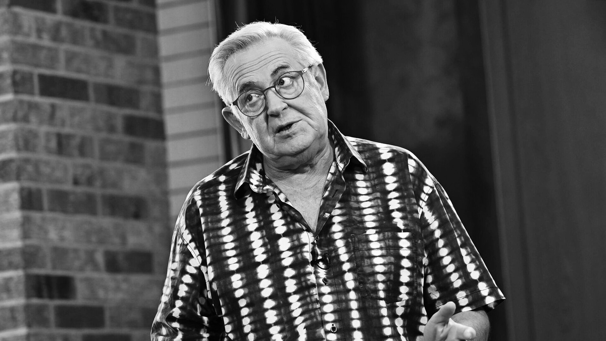 Юрий Николаевич Стоянов