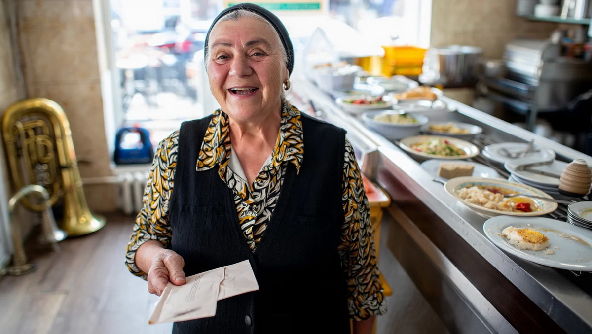 Как можно проводить, когда никто не узнает