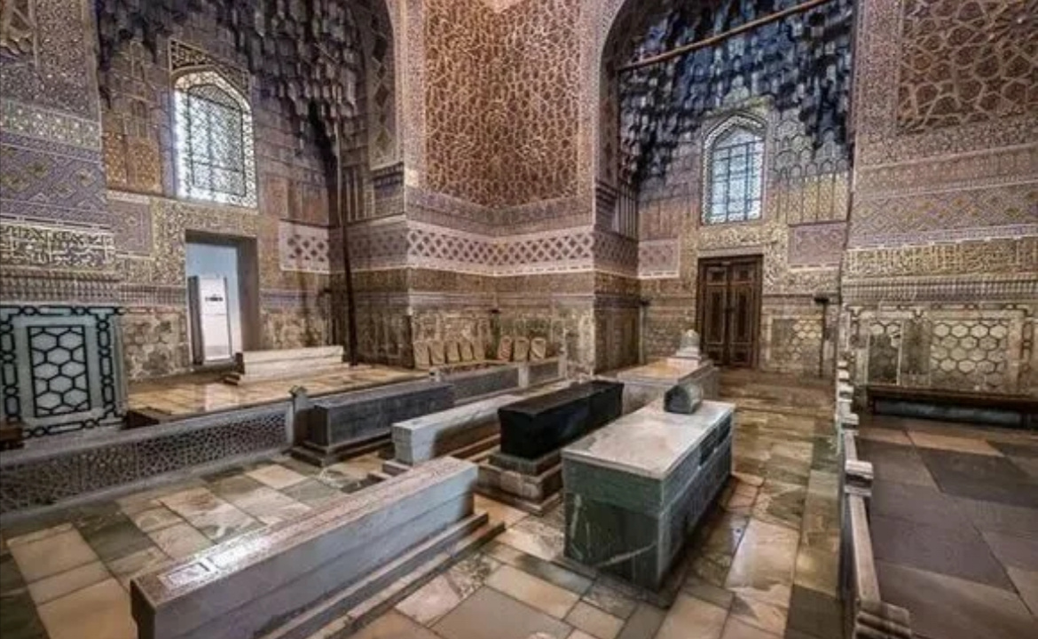 Гур-Эмир изнутри. Фото из сети