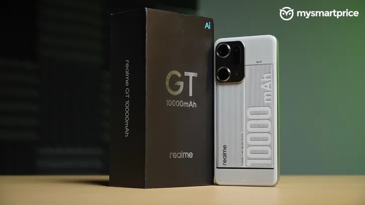    realme анонсировала смартфон с аккумулятором на 10 000 мАч [ФОТО]