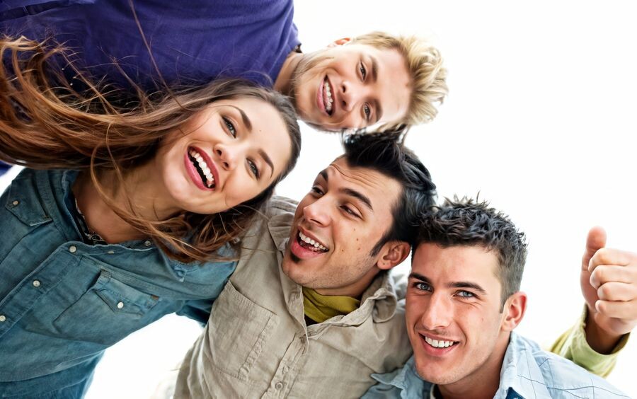 Улыбчивые люди