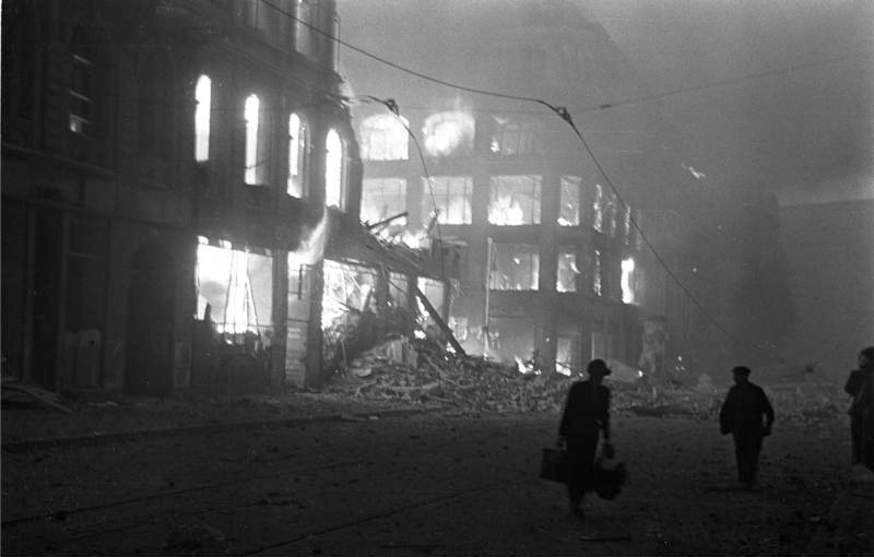 Фото: ru.wikipedia.org / Авторство: Bundesarchiv, Bild 183-J30142 / CC-BY-SA 3.0, CC BY-SA 3.0 de