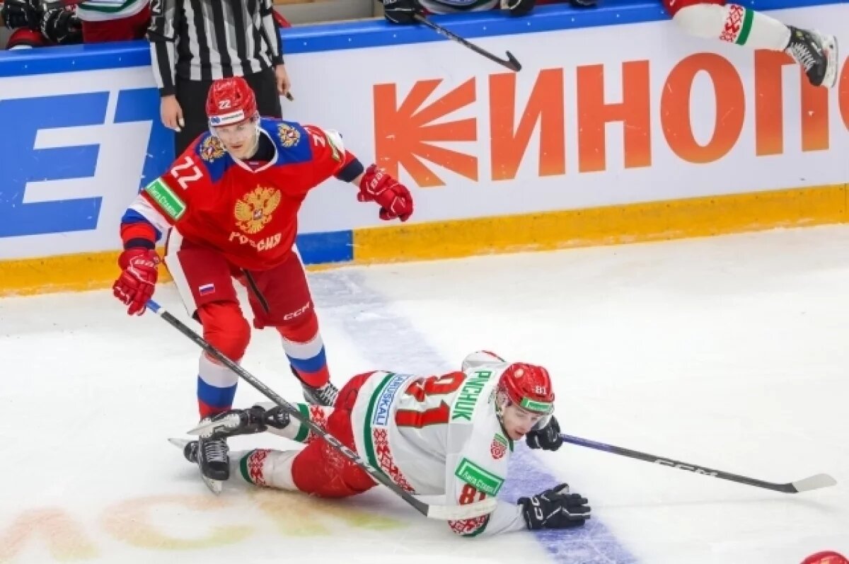    Сборная России по хоккею снова проигрывает в Тольятти