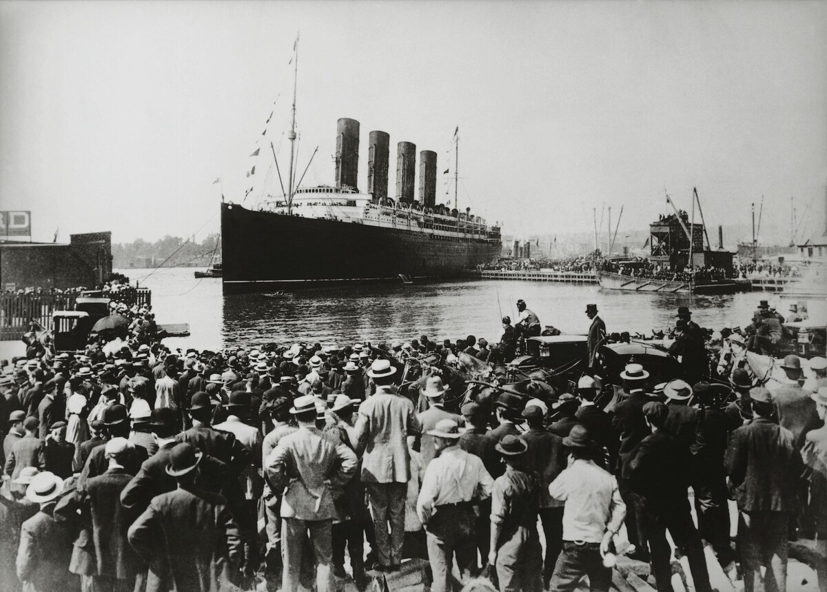     «Лузитания» в порту Нью-Йорка, 1 мая 1915 года / Gettyimages.ru / DEA PICTURE LIBRARY