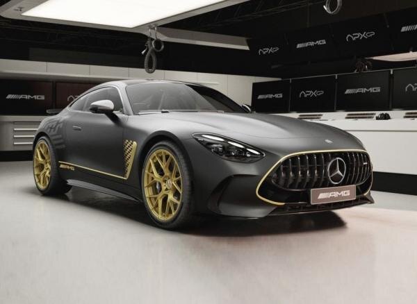     Mercedes-AMG GT 63 4Matic+ APXGP. Фото Mercedes