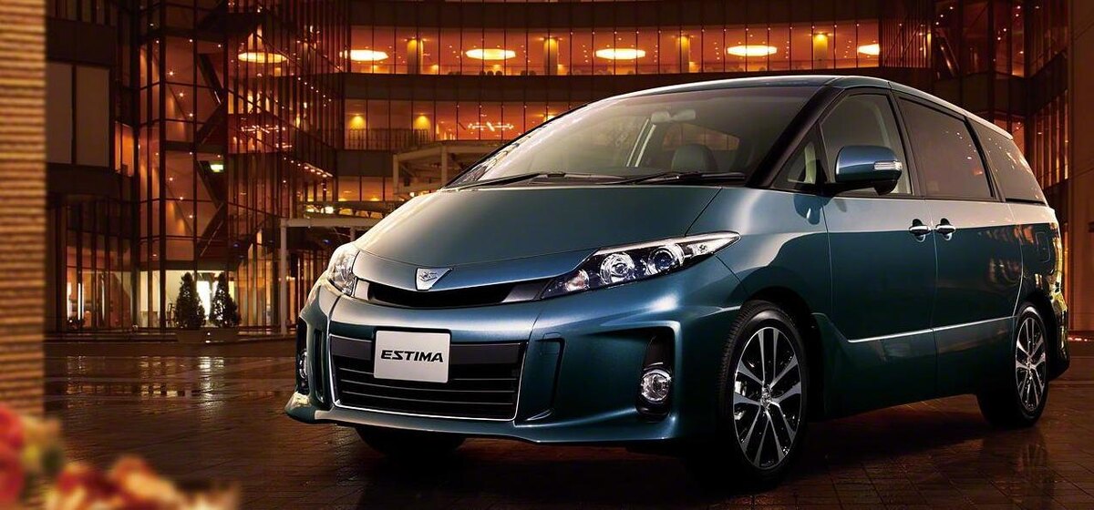 Toyota Estima