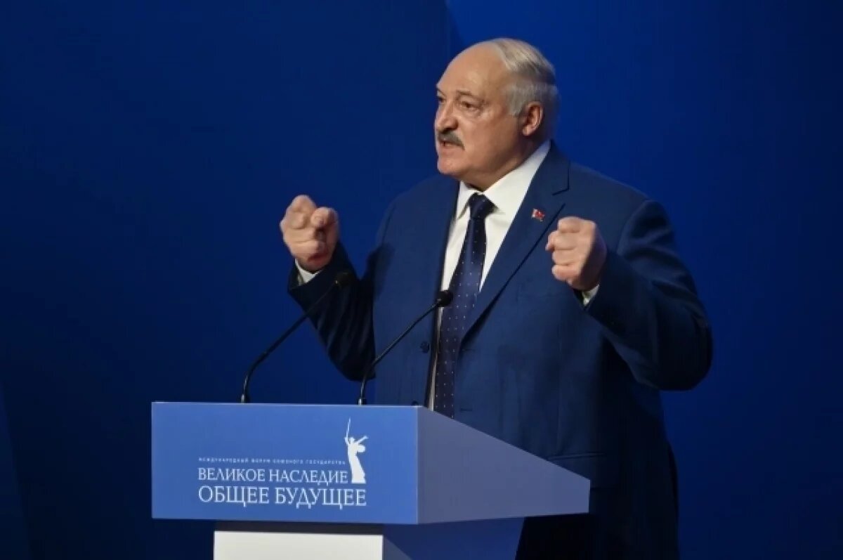    Лукашенко: Белоруссия молниеносно и без колебаний ответит на агрессию извне