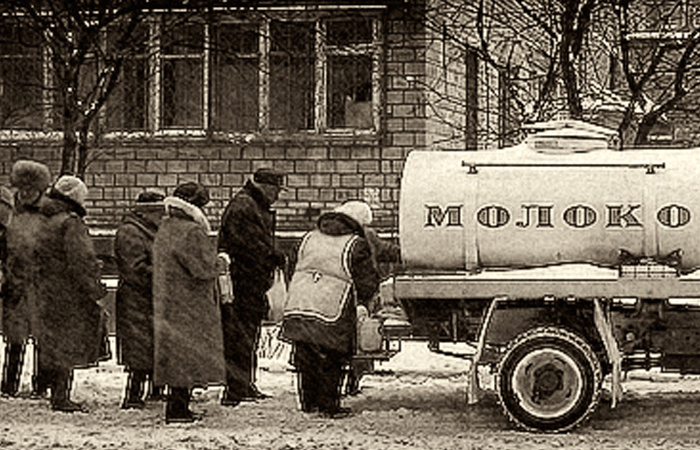 Молоко в цистернах быстро портилось и могло сдержать патогенную микрофлору/ фото: stihi.ru