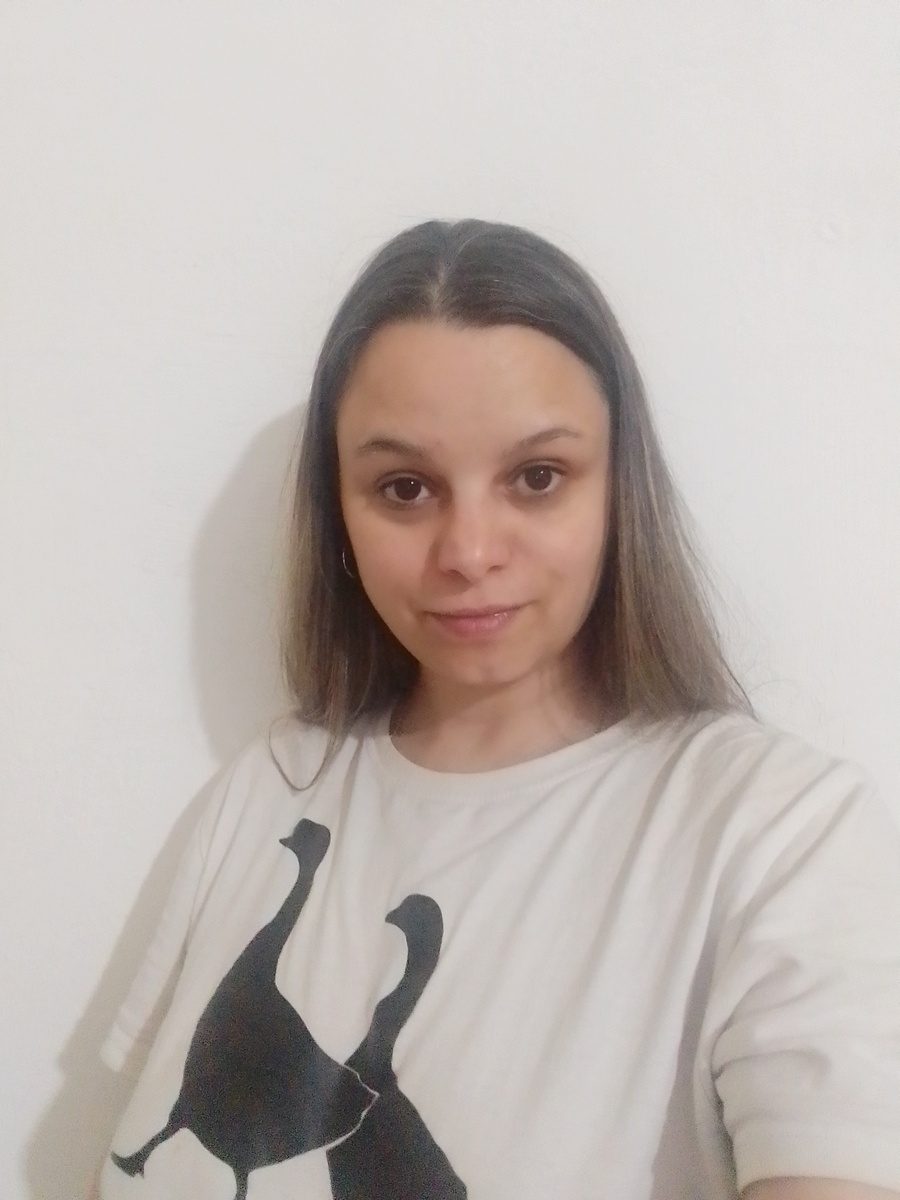 В моей коммуналке есть даже такие белые стены))