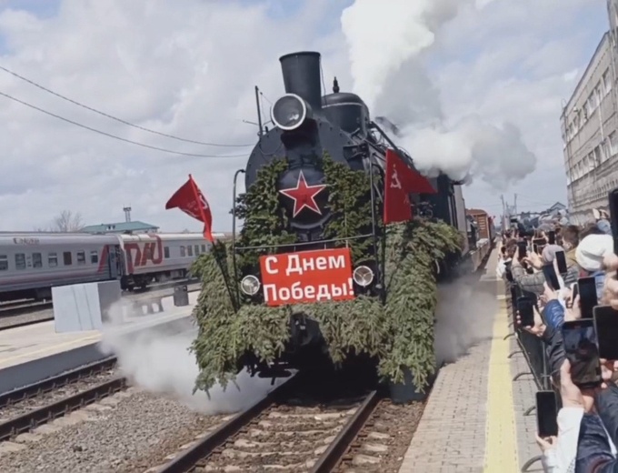 Ретропоезд Победы на Сахалине