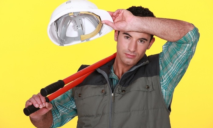    Миллионы россиян работают нелегально. Кто виноват?