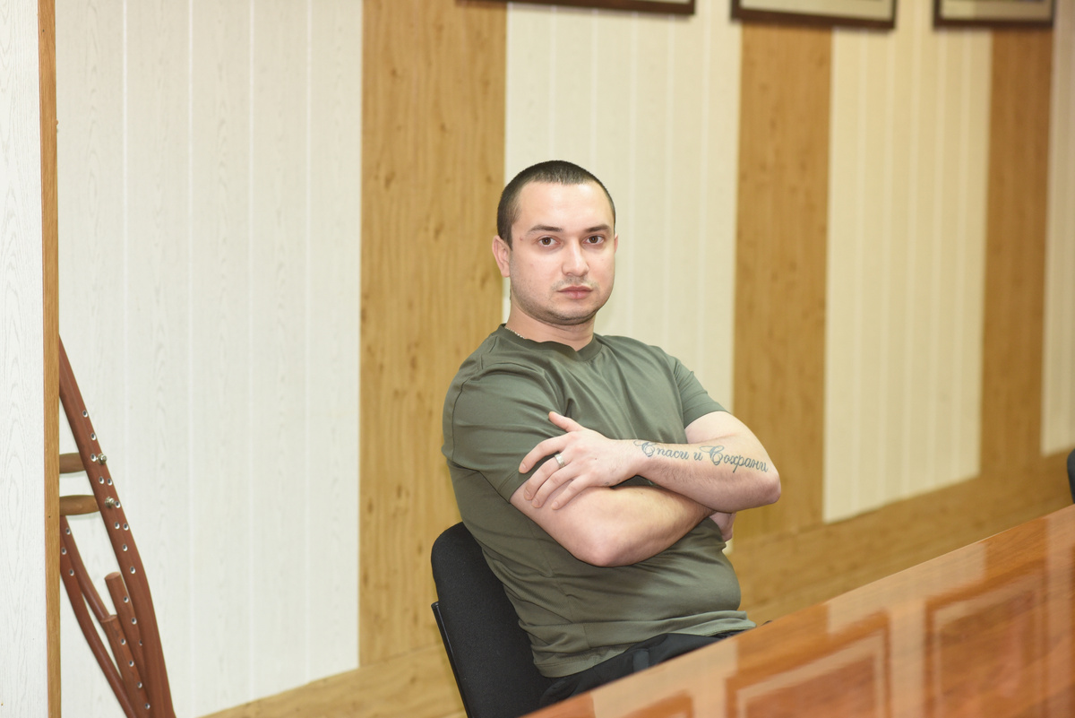 "Сейчас говорят, что все эти Макдональдсы и Кока-колы снова вернутся в Россию. А зачем нам они? Без них проживём, лучше самим всё производить. Быть сильнее по всем направлениям, - убежден Андрей.