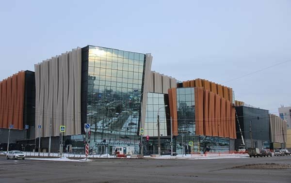 Сейчас на месте домика, как обычно, ТЦ...