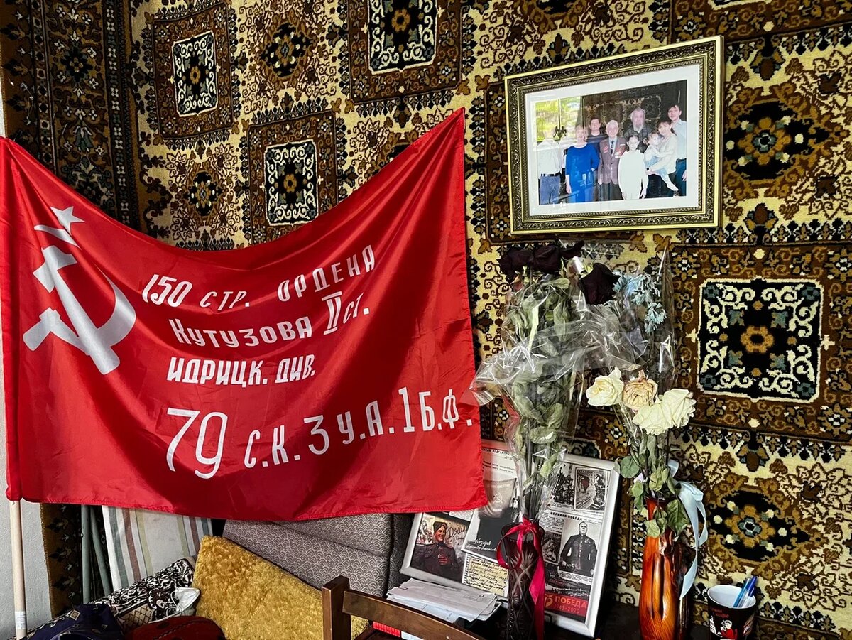    В Оренбурге молодые активисты ОНФ помогли 97-летнему ветерану войны Белов Михаил Александрович