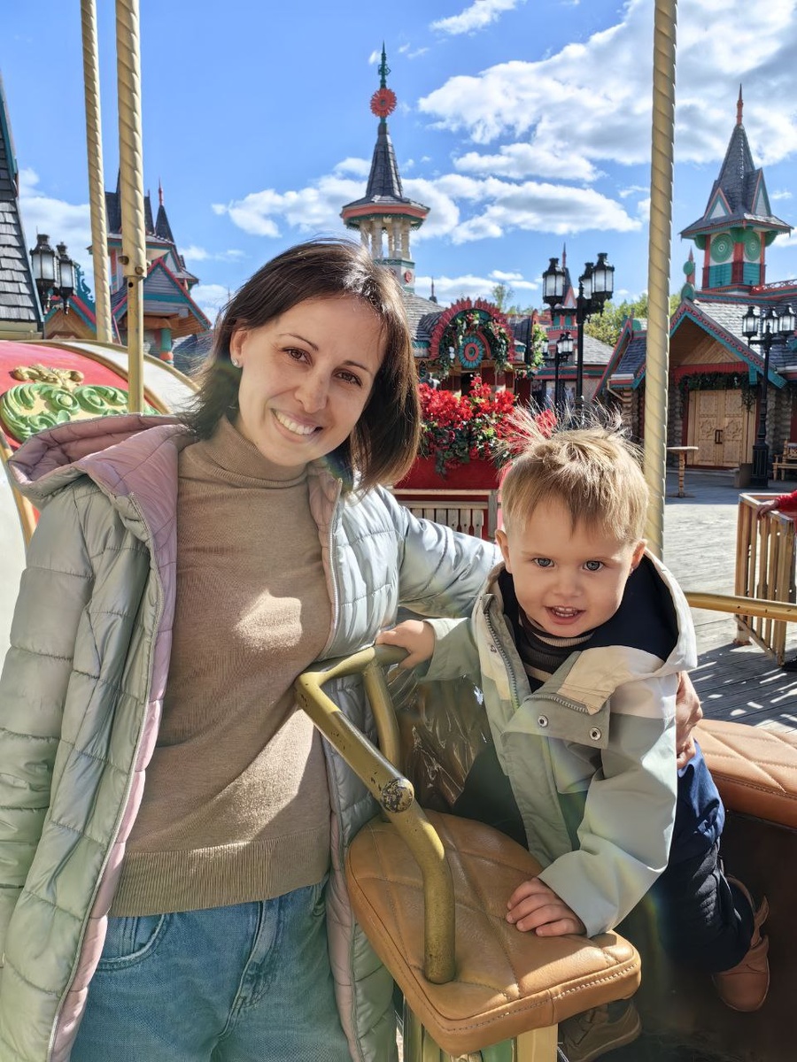 Катаемся на карусели в Теплом стане