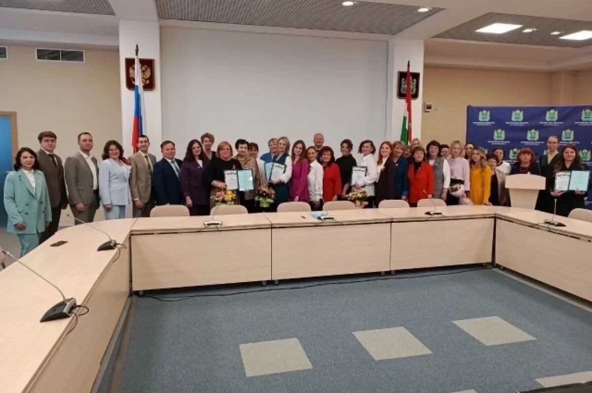    В Калужской области подвели итоги регионального конкурса лучших учителей