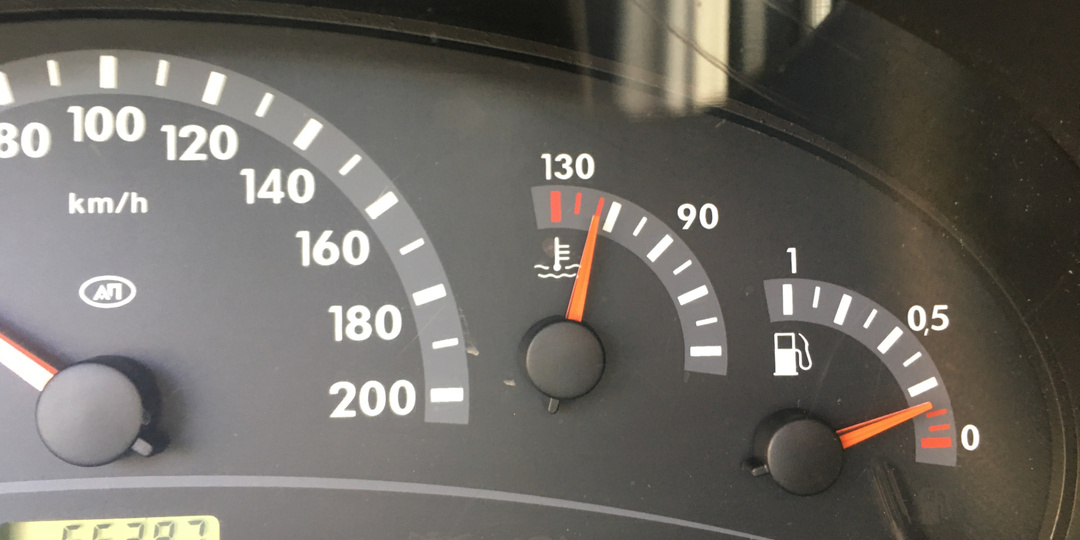 "Перегрев двигателя — "смерть" автомобиля": самый простой способ избежать перегрева в летнюю жару