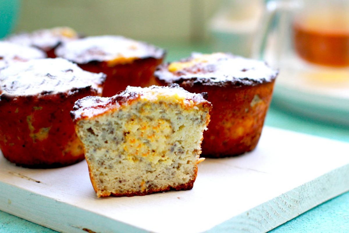 Маффины с чиа и лимоном от Елены Некрасовой. Рецепт (как и множество других!) тут: https://t.me/urbanistka_vl