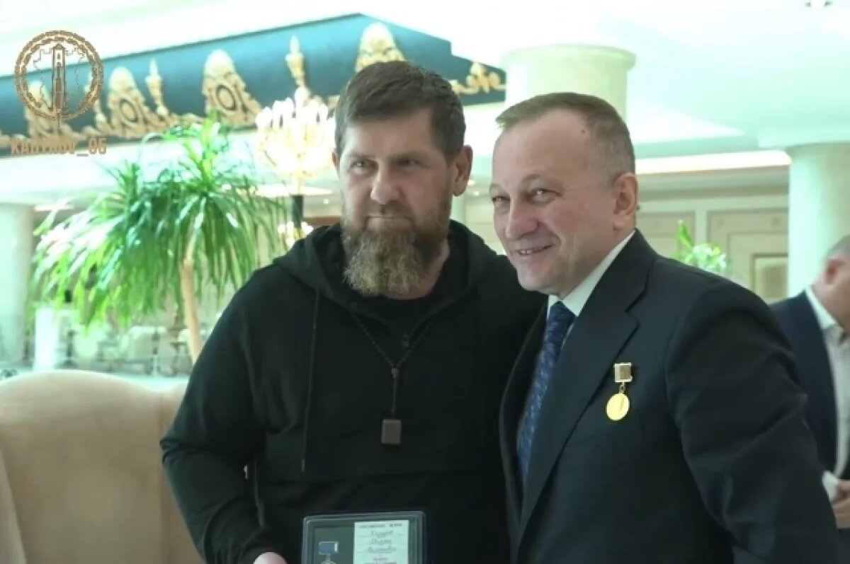    Главу Чечни Рамзана Кадырова наградили медалью Федерального казначейства