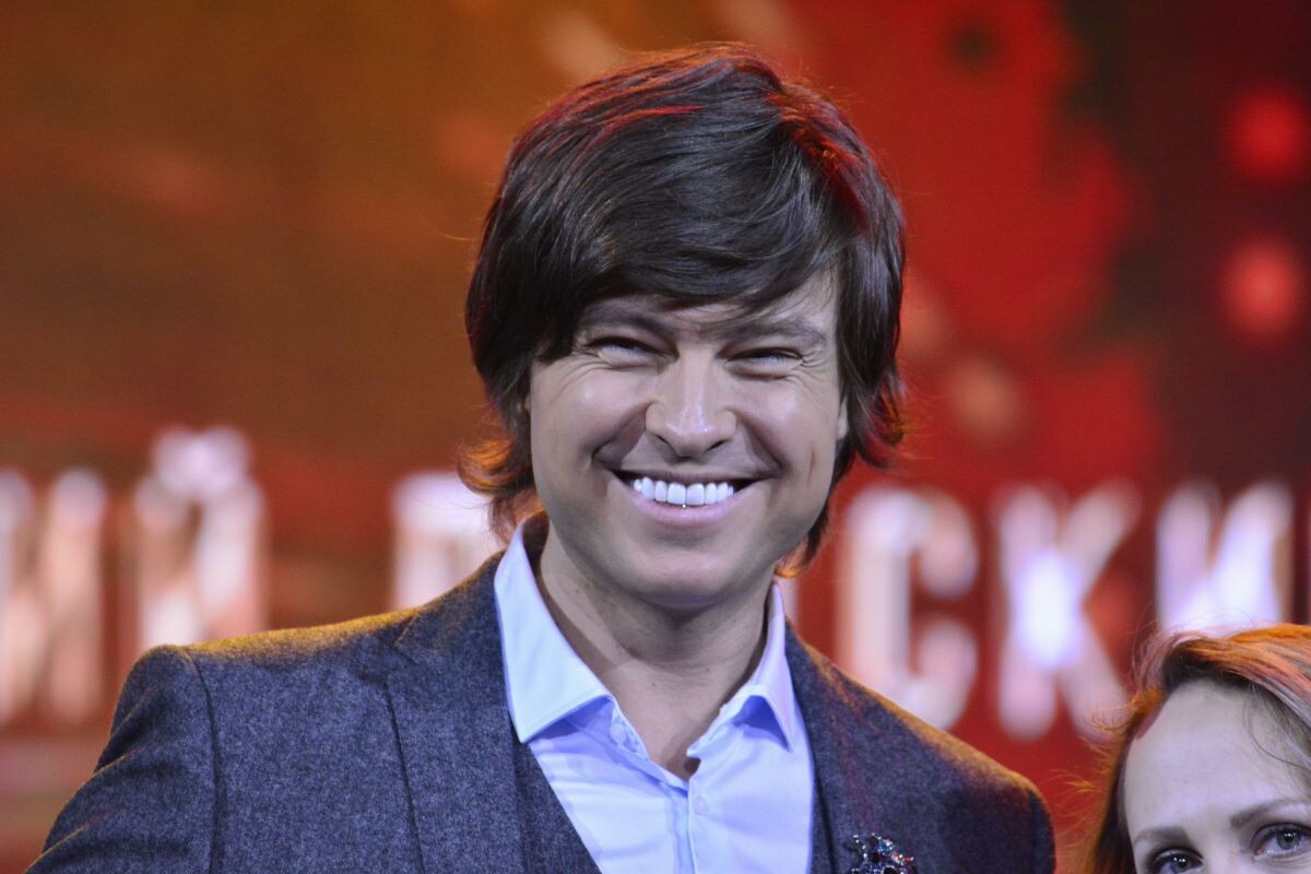     None GloballookPress